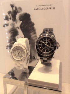 シャネル J12