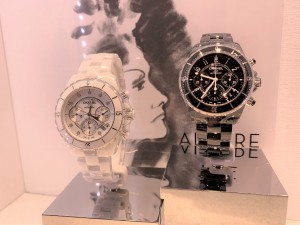 CHANEL J12