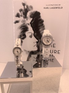 CHANEL J12