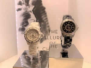 CHANEL J12