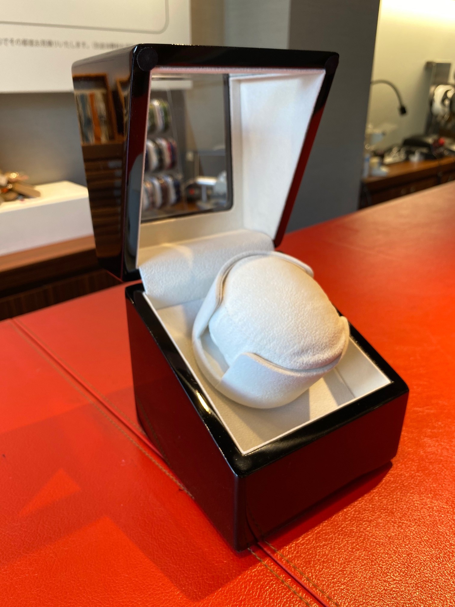 Kamineスタッフブログ Cassis ウォッチワインダーが入荷