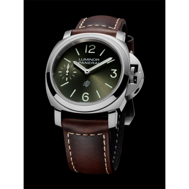 PANERAI ルミノール ロゴ PAM01624